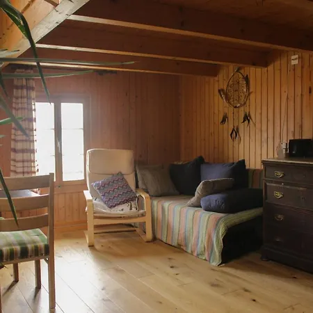 Nature Chalet Lake View Apartment *